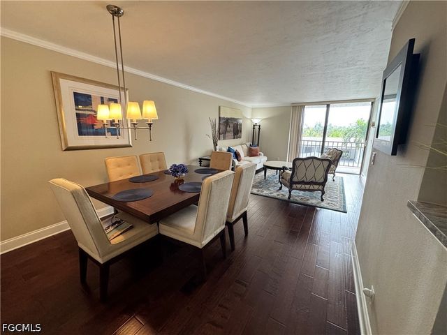 3490 N Key DR 203, North Fort Myers, FL 33903