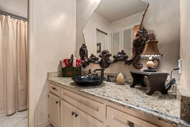 3227 Old Blue Ridge, San Antonio, TX 78230