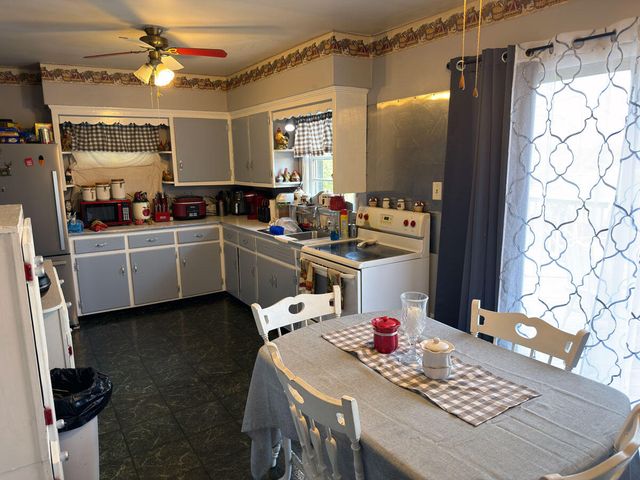 1100 Keene Road, Nicholasville, KY 40356
