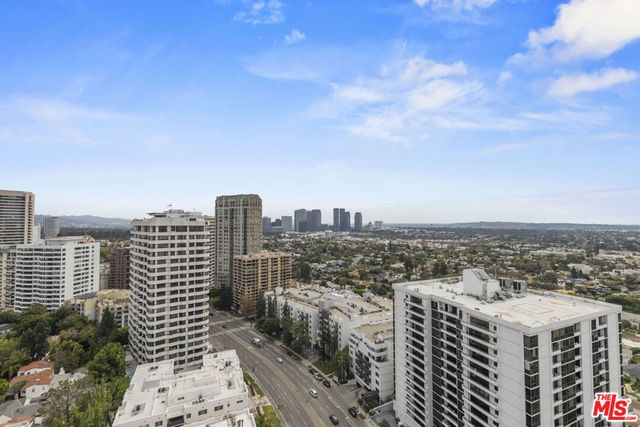 10701 Wilshire Boulevard 2202, Los Angeles, CA 90024