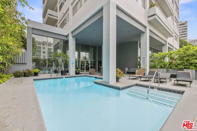10701 Wilshire Boulevard 2202, Los Angeles, CA 90024