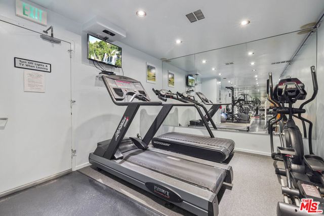 10701 Wilshire Boulevard 2202, Los Angeles, CA 90024