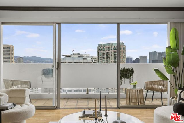 10701 Wilshire Boulevard 2202, Los Angeles, CA 90024
