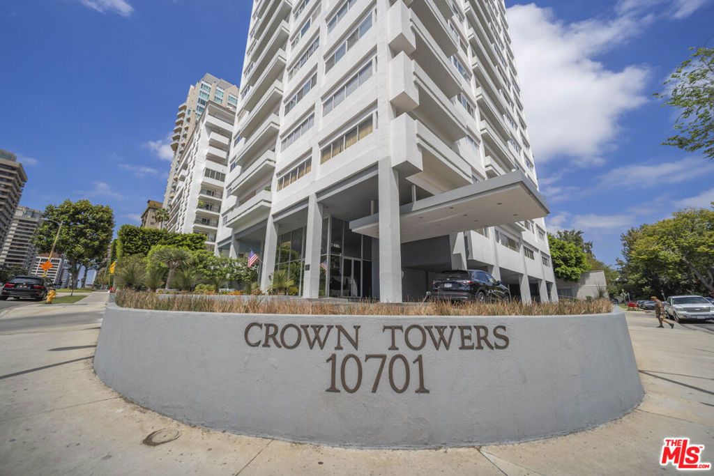 10701 Wilshire Boulevard 2202, Los Angeles, CA 90024