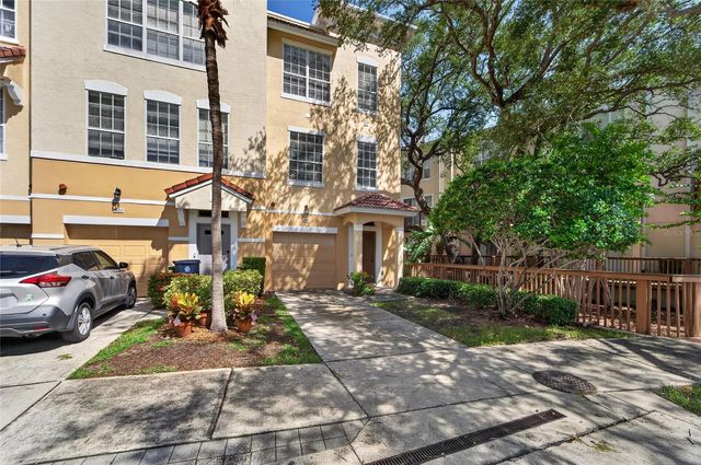 3186 BAYSHORE OAKS DRIVE, Tampa, FL 33611