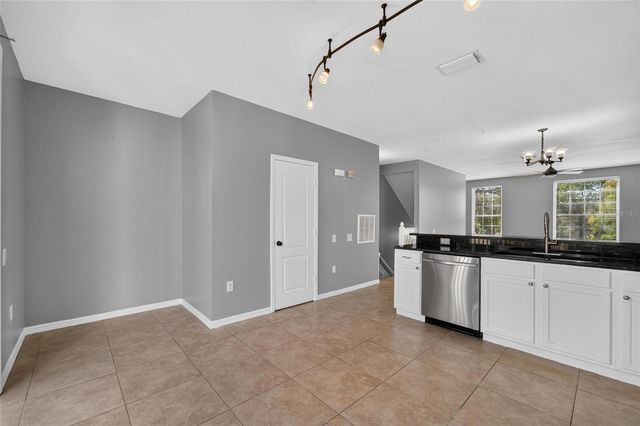 3186 BAYSHORE OAKS DRIVE, Tampa, FL 33611
