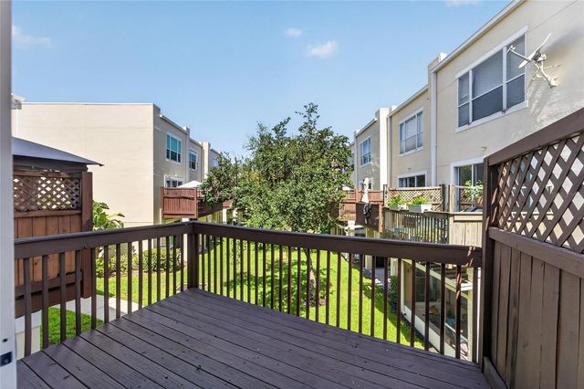 3186 BAYSHORE OAKS DRIVE, Tampa, FL 33611