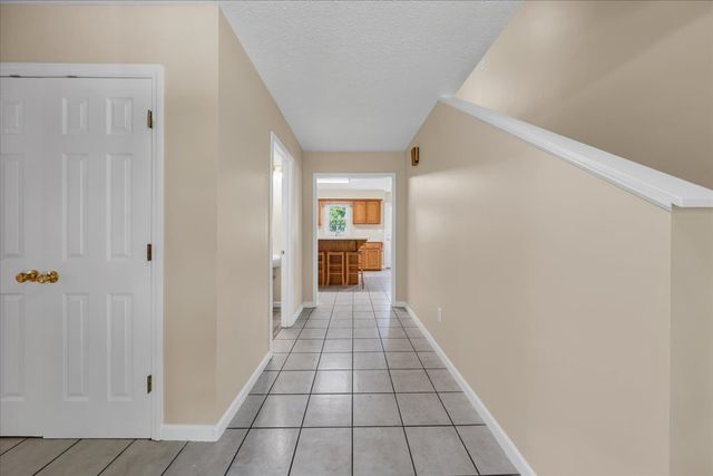 2072 McMahan Hollow Rd, Pleasant View, TN 37146
