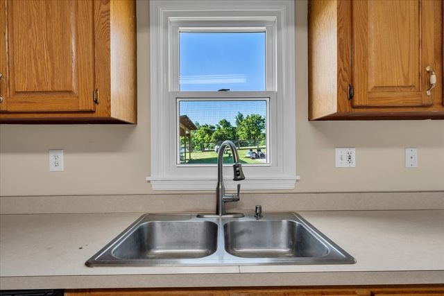 2072 McMahan Hollow Rd, Pleasant View, TN 37146