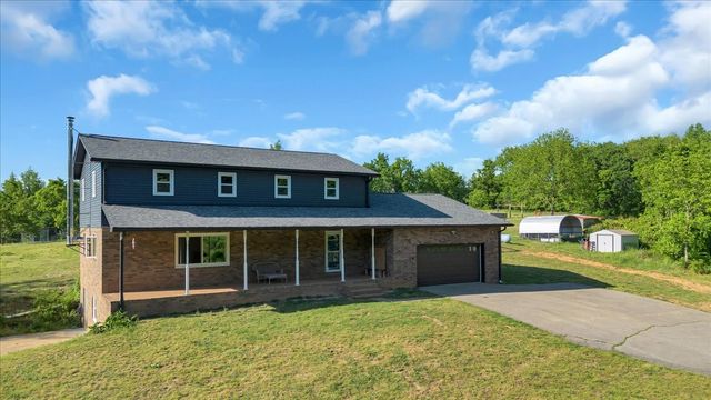2072 McMahan Hollow Rd, Pleasant View, TN 37146