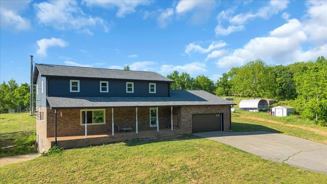 2072 McMahan Hollow Rd, Pleasant View, TN 37146