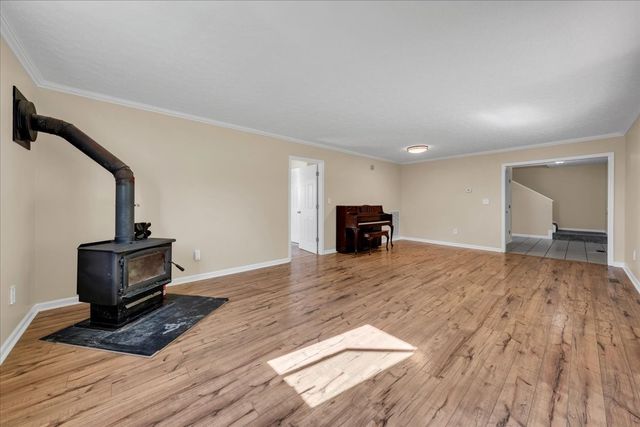 2072 McMahan Hollow Rd, Pleasant View, TN 37146