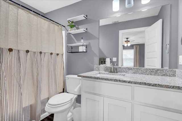 312 E Day Street, Denison, TX 75021