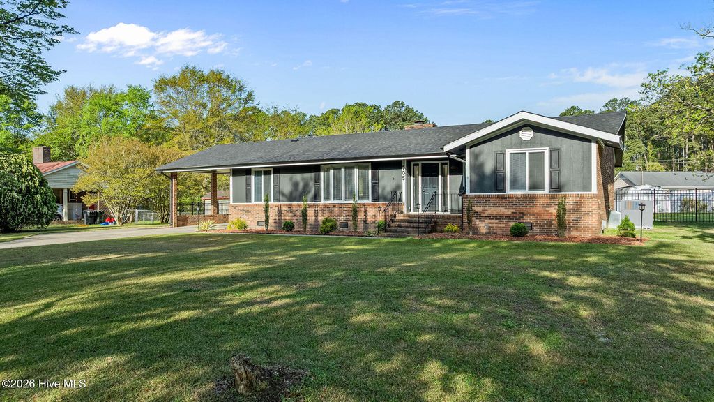 705 Clarence Court, Goldsboro, NC 27530