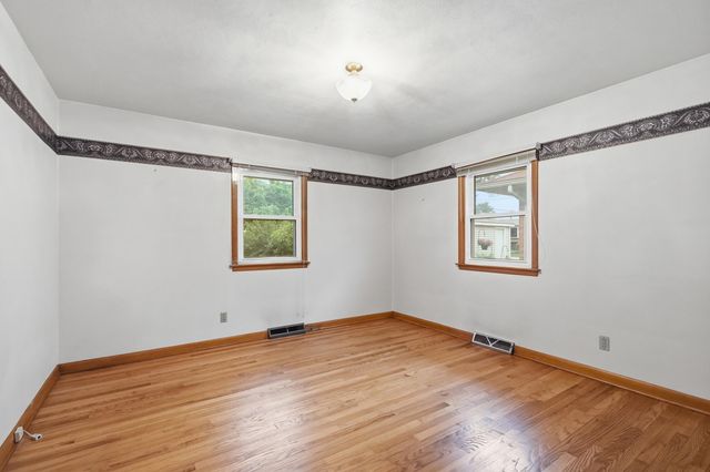 748 N Jay Street, Griffith, IN 46319