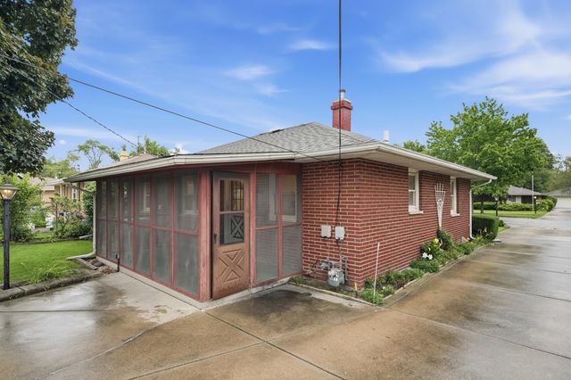 748 N Jay Street, Griffith, IN 46319