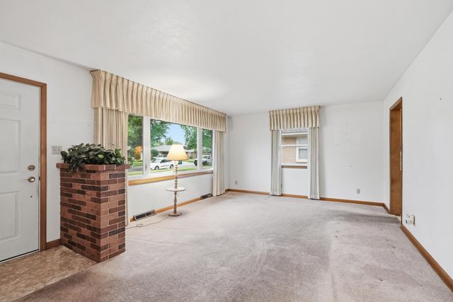 748 N Jay Street, Griffith, IN 46319