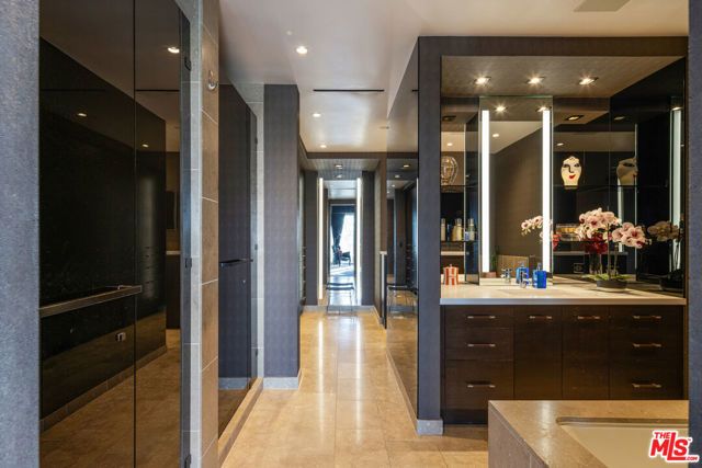 6250 Hollywood Boulevard 14H, Los Angeles, CA 90028