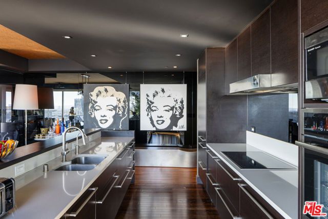 6250 Hollywood Boulevard 14H, Los Angeles, CA 90028