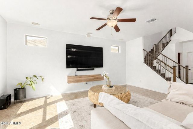 4083 E CHERRY HILLS Drive, Chandler, AZ 85249