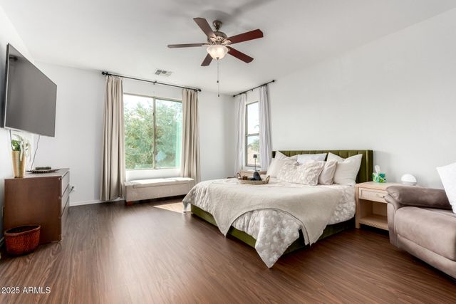 4083 E CHERRY HILLS Drive, Chandler, AZ 85249