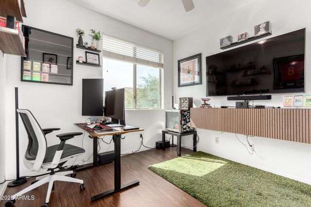 4083 E CHERRY HILLS Drive, Chandler, AZ 85249