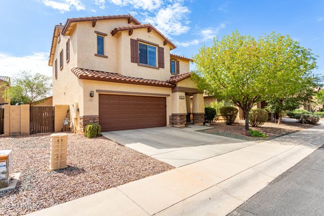 4083 E CHERRY HILLS Drive, Chandler, AZ 85249