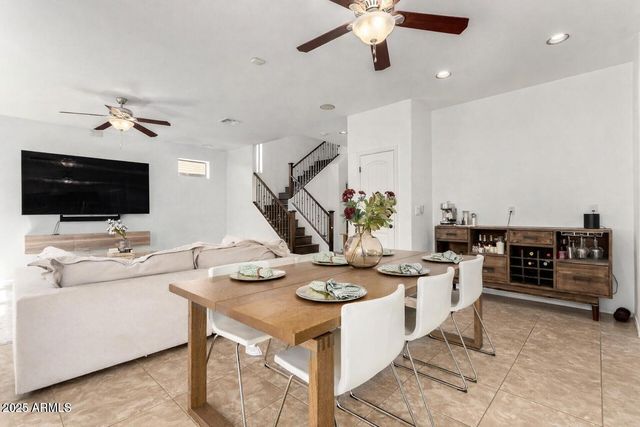 4083 E CHERRY HILLS Drive, Chandler, AZ 85249