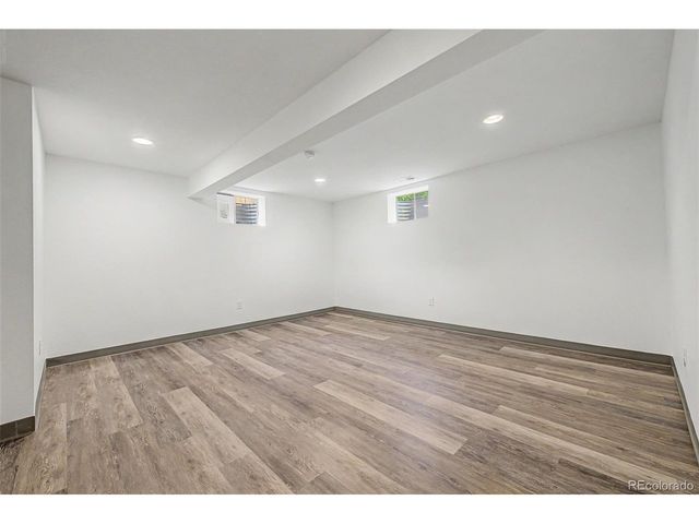2105 Lewis St, Denver, CO 80215