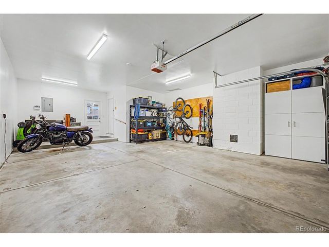 2105 Lewis St, Denver, CO 80215