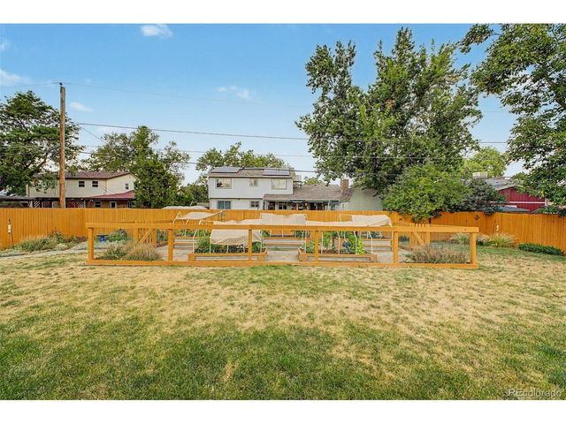 2105 Lewis St, Denver, CO 80215