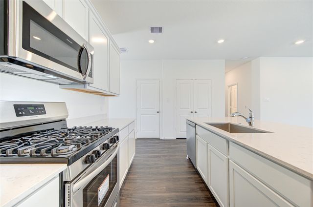 5023 Lavaridge Lane, Richmond, TX 77469