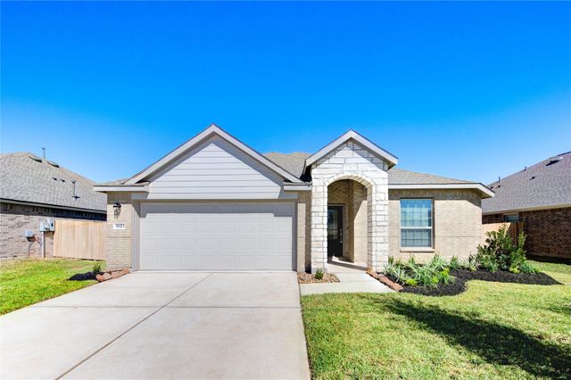 5023 Lavaridge Lane, Richmond, TX 77469
