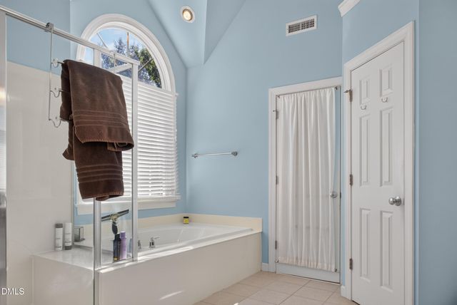 6108 Tiffield Way, Wake Forest, NC 27587