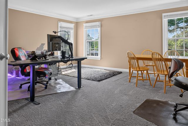 6108 Tiffield Way, Wake Forest, NC 27587