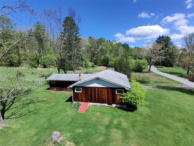 41 Brook Road, Cochecton, NY 12726