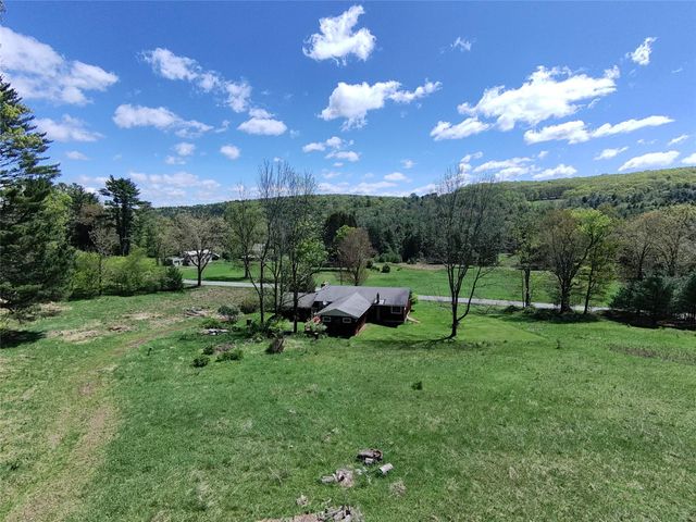 41 Brook Road, Cochecton, NY 12726