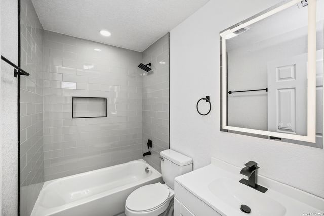 7530 Pipers way, San Antonio, TX 78251
