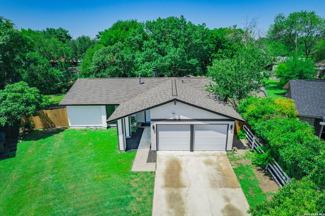 7530 Pipers way, San Antonio, TX 78251