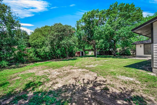7530 Pipers way, San Antonio, TX 78251