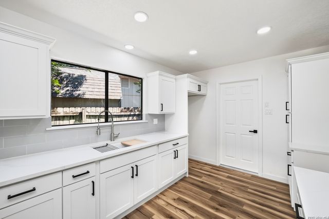 7530 Pipers way, San Antonio, TX 78251