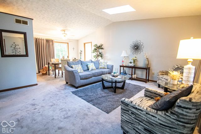 6730 Woodmere Circle, Indianapolis, IN 46260