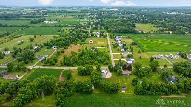 4461 New Carlisle Pike, Springfield, OH 45504