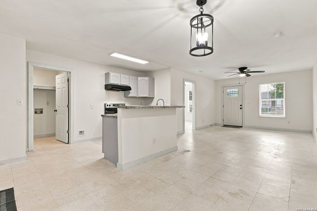 1349 RIVAS ST, San Antonio, TX 78207