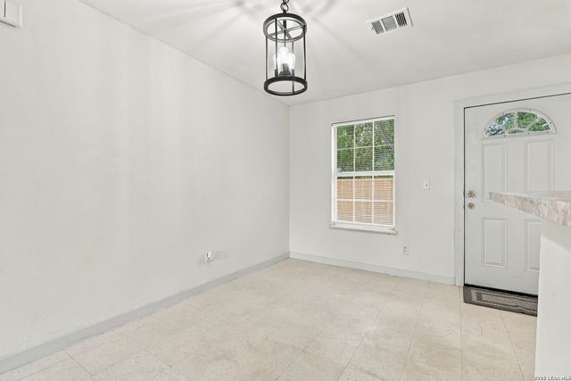 1349 RIVAS ST, San Antonio, TX 78207