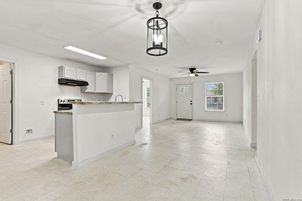 1349 RIVAS ST, San Antonio, TX 78207