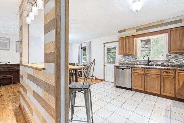 1685 W BORIS DR, Columbia, MO 65203