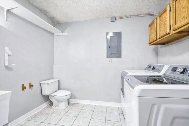 1685 W BORIS DR, Columbia, MO 65203