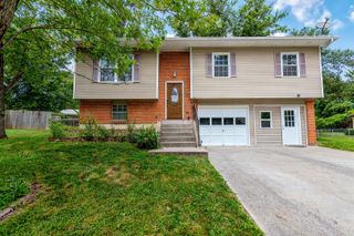 1685 W BORIS DR, Columbia, MO 65203