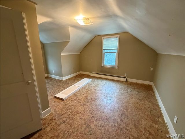 223 Harding Road, Amherst, NY 14221